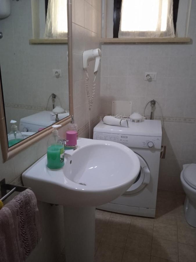 Casa Vacanze Torre Di Mola Formia Eksteriør billede