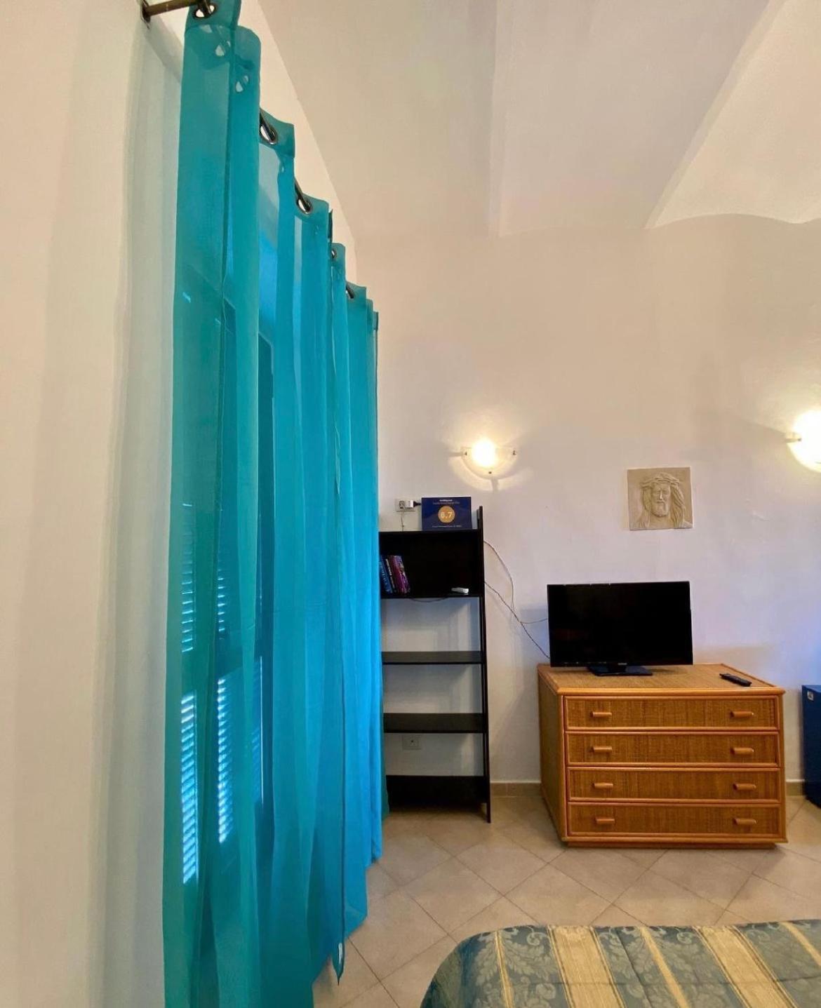 Casa Vacanze Torre Di Mola Formia Eksteriør billede